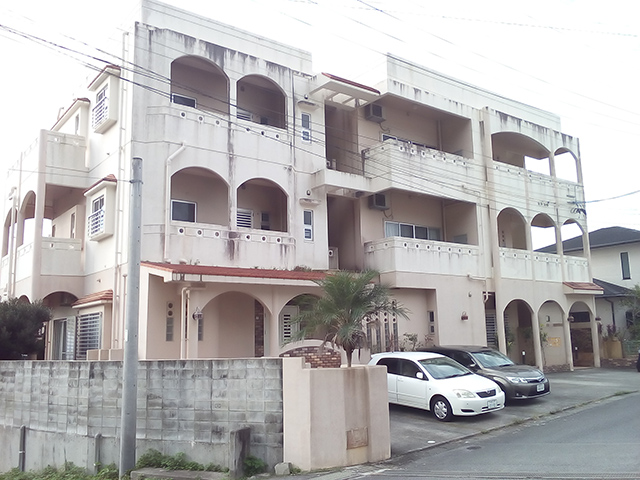 北谷町 外間様